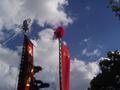 himeji-parade-banner3_both_red_and_white_pompoms.jpg