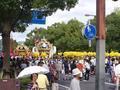 himeji-parade-crowd1.jpg