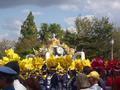 himeji-parade-shrine5_bit_blurry.jpg