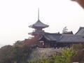 kyoto-kiyomizudera-main_pagoda_from_side.jpg