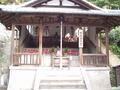 kyoto-kiyomizudera-shrine_with_red_bib_statues.jpg