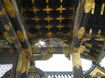 fromjason/kyoto-nijojo-niyomaru_palace-underneath_the_gate.jpg